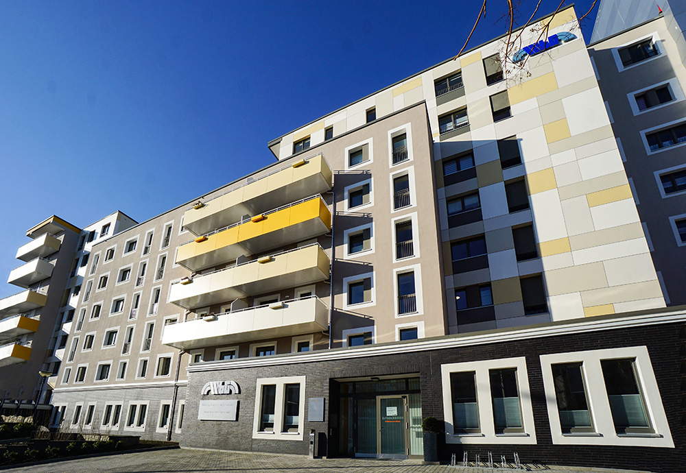 Firmensitz Wohnungsbaugesellschaft Plauen mbH und Immobilienservice Plauen GmbH Bahnhofstra&szlig;e 65